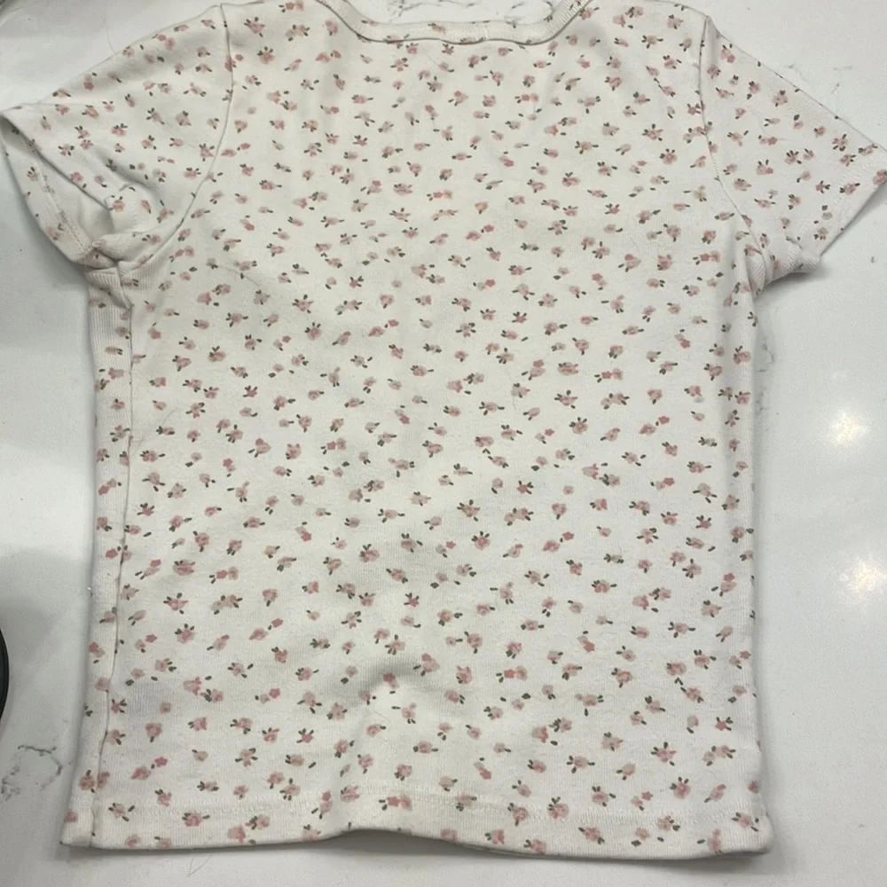 Brandy Melville pink and white flower button up top. - Picture 2 of 3